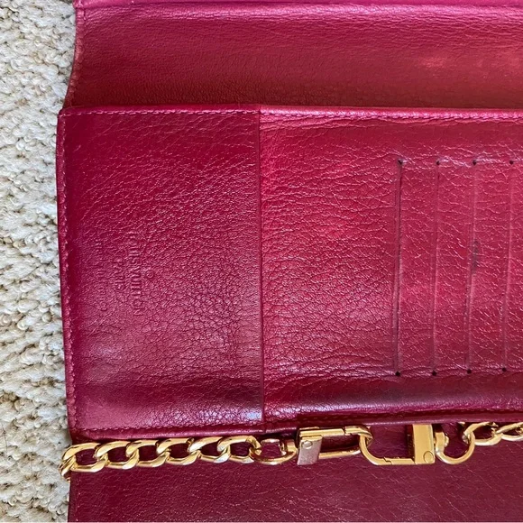 Louis Vuitton Amelia Mahina monogram leather wallet on chain crossbody - Picture 9 of 15